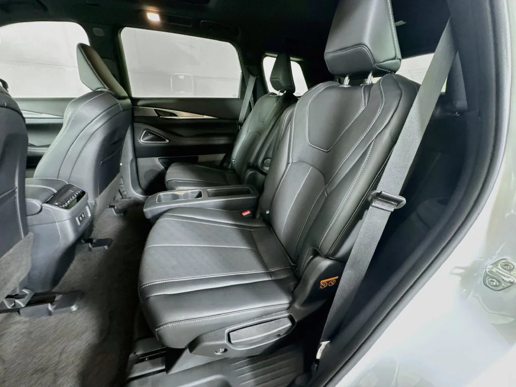 Certified Used 2027 White INFINITI SPORT image 33