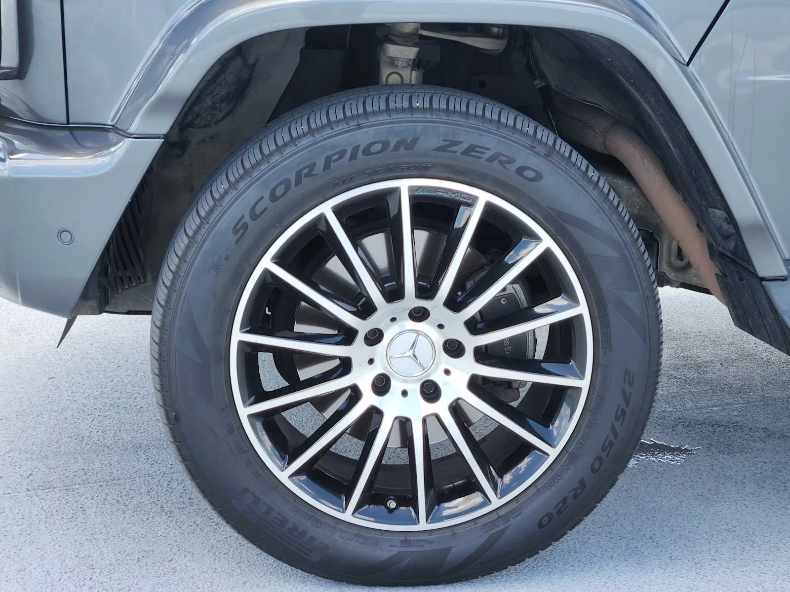 Used 2019 designo Graphite Metallic Mercedes-Benz G 550 image 10