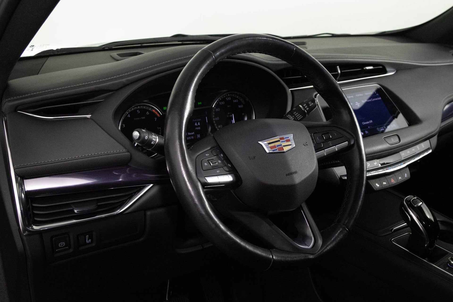 2023 CADILLAC XT4 - Image 32