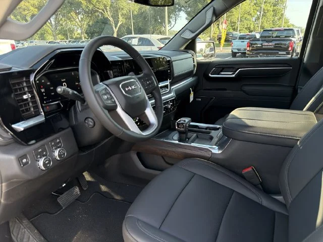 New 2026 Summit White GMC SLT image 19