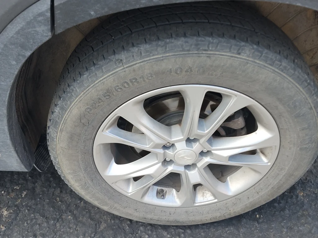 Used 2022 Steel Graphite Hyundai SE image 11