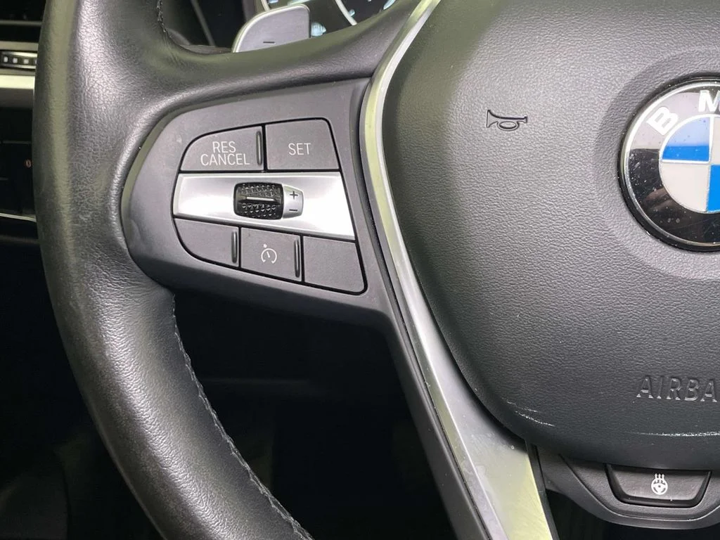 Used 2020 Gray BMW xDrive30i image 35