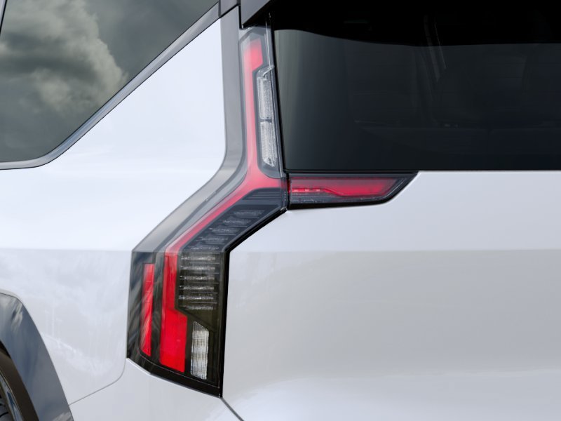 New 2026 White Kia GT-Line image 11