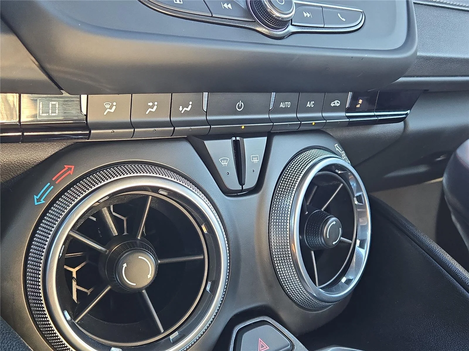 2023 Chevrolet Camaro 1LT - Photo 8