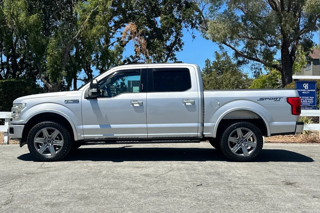 Used 2018 Ingot Silver Ford Lariat image 8