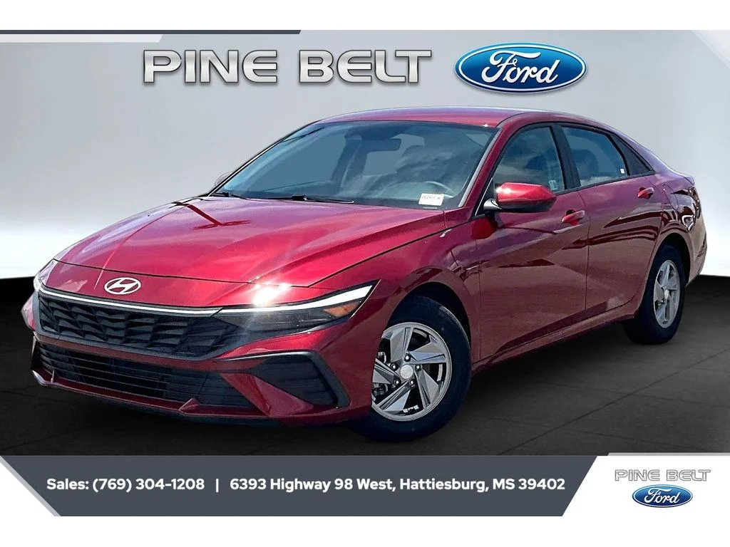 Used 2024 Red Hyundai SE image 10