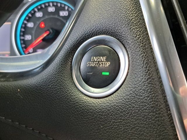 Used 2022 Red Chevrolet LT image 14
