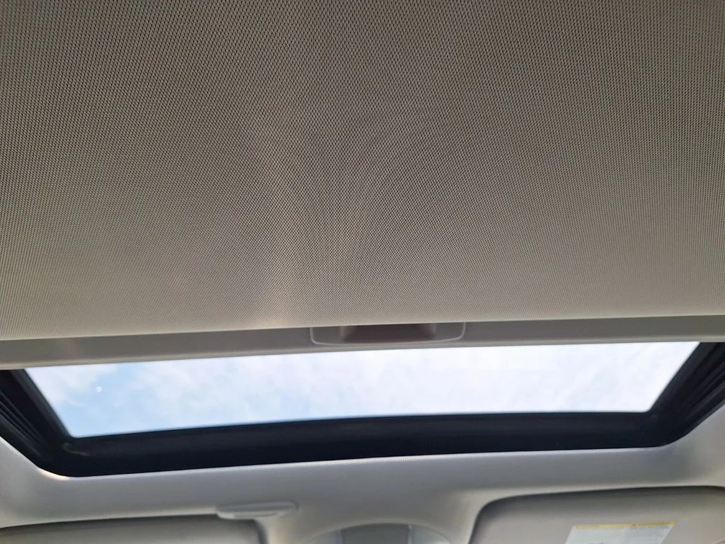 Used 2020 Blue INFINITI LUXE image 23