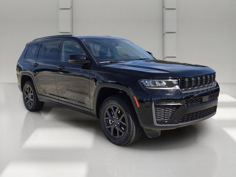 New 2027 High Gloss Black Jeep LAREDO ALTITUDE 4X4 *LTD AVAIL* image 7