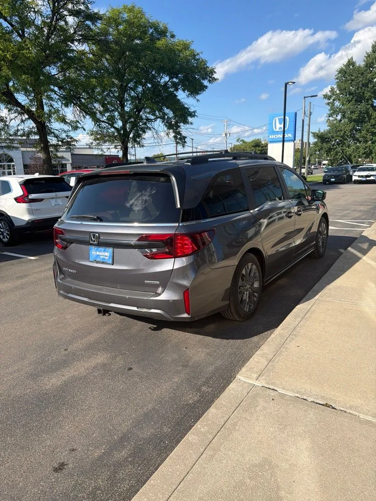 New 2026 Gray Honda Touring image 5