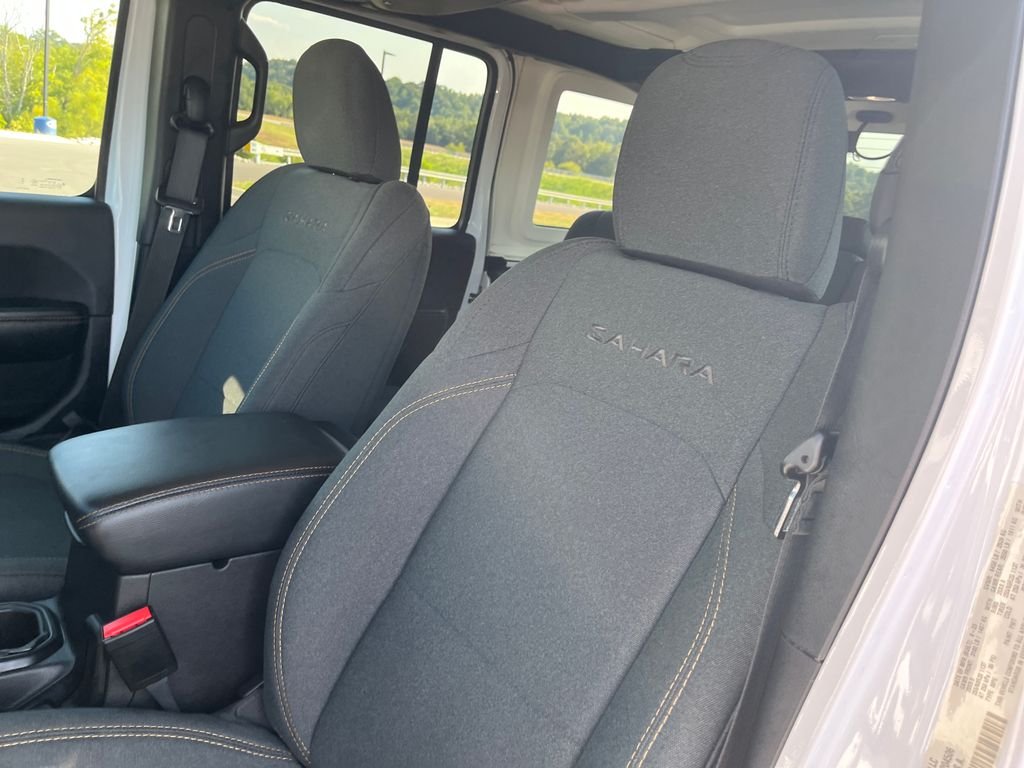 Used 2024 White Jeep Sahara 4xe image 12