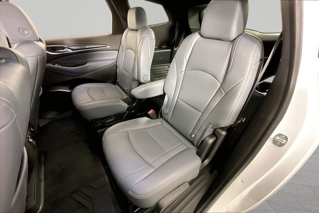 Used 2024 White Buick Essence image 20