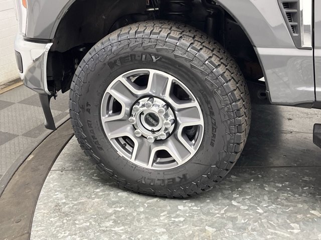 Used 2023 Carbonized Gray Metallic Ford LARIAT image 41