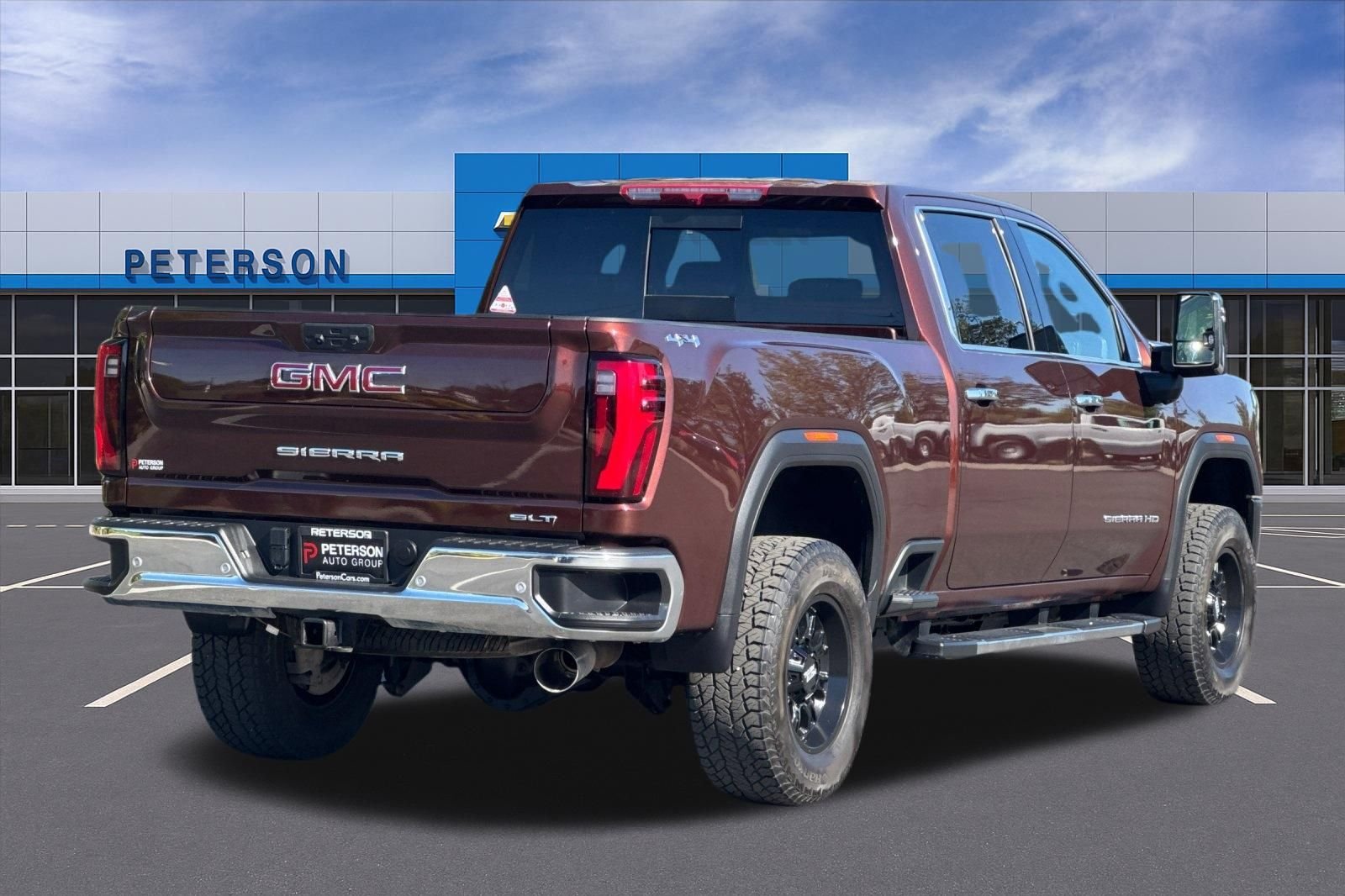 Used 2024 Red GMC SLT image 4