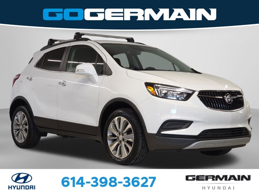 Used 2018 White Buick Preferred image 4