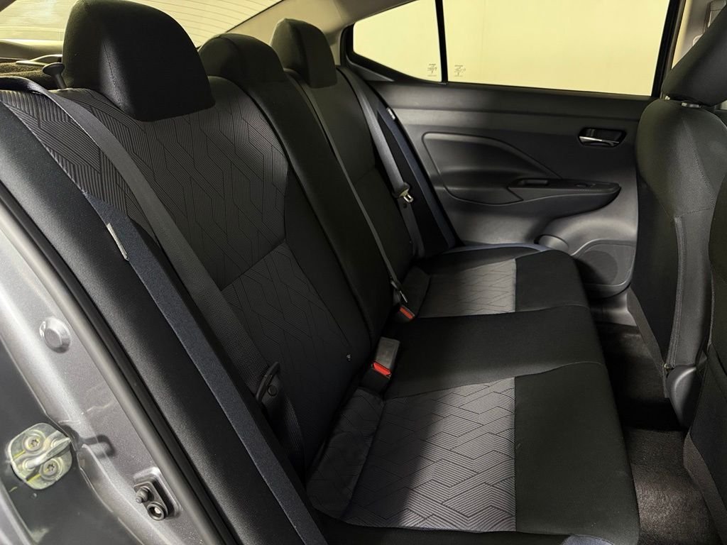 2025 Nissan Versa Sedan SV - Photo 18