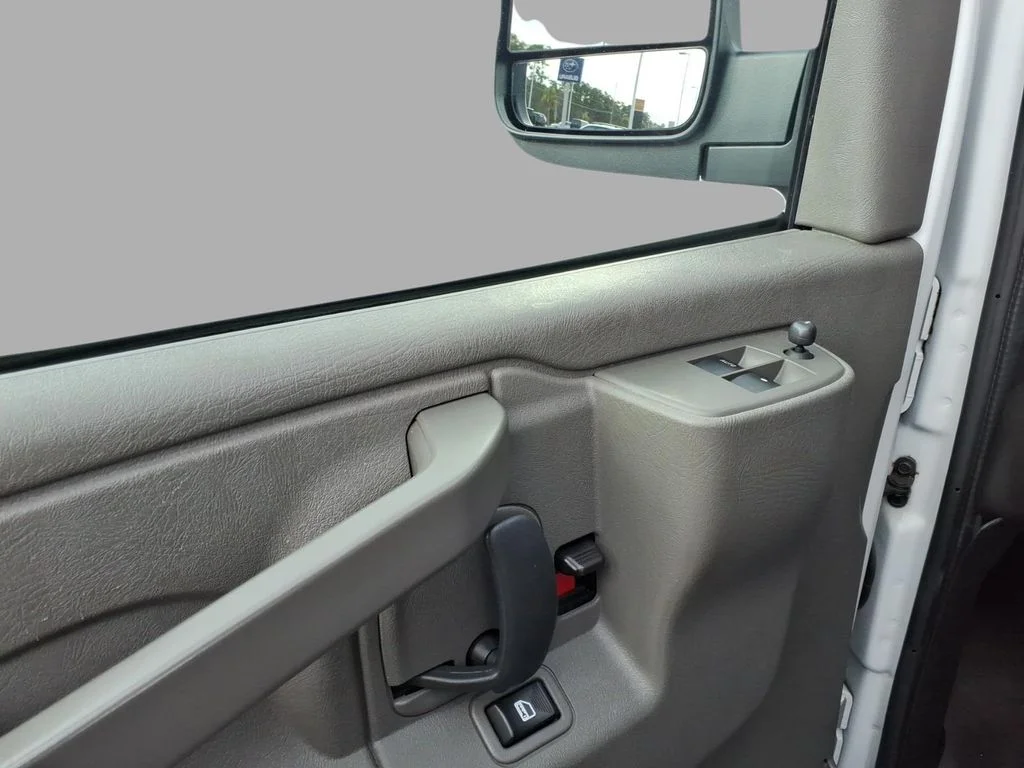 Used 2022 White Chevrolet Work Van image 15