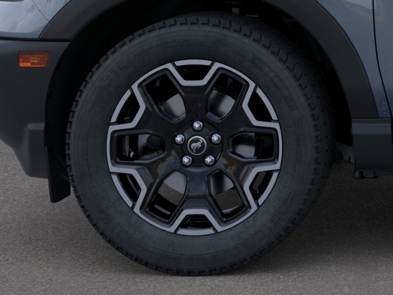Used 2026 Azure Gray Metallic Tri-Coat Ford Outer Banks® image 19