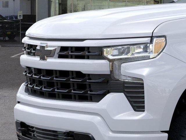 New 2026 Summit White Chevrolet RST image 13