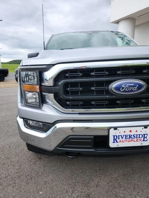 Used 2023 Silver Metallic Ford XLT image 27