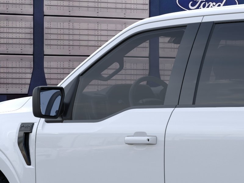 New 2026 Oxford White Ford XLT image 21