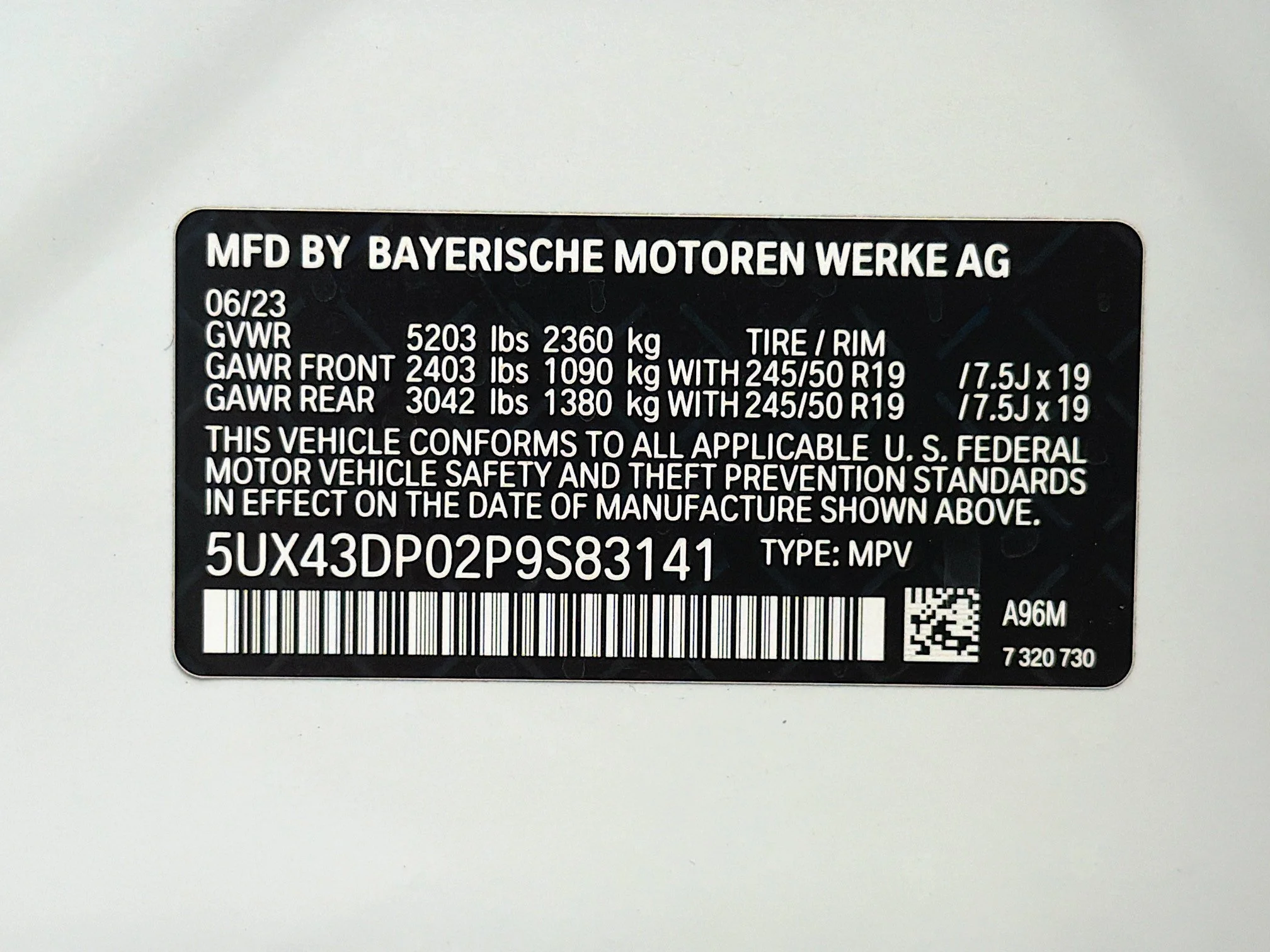 Certified Used 2023 Mineral White Metallic BMW sDrive30i image 45