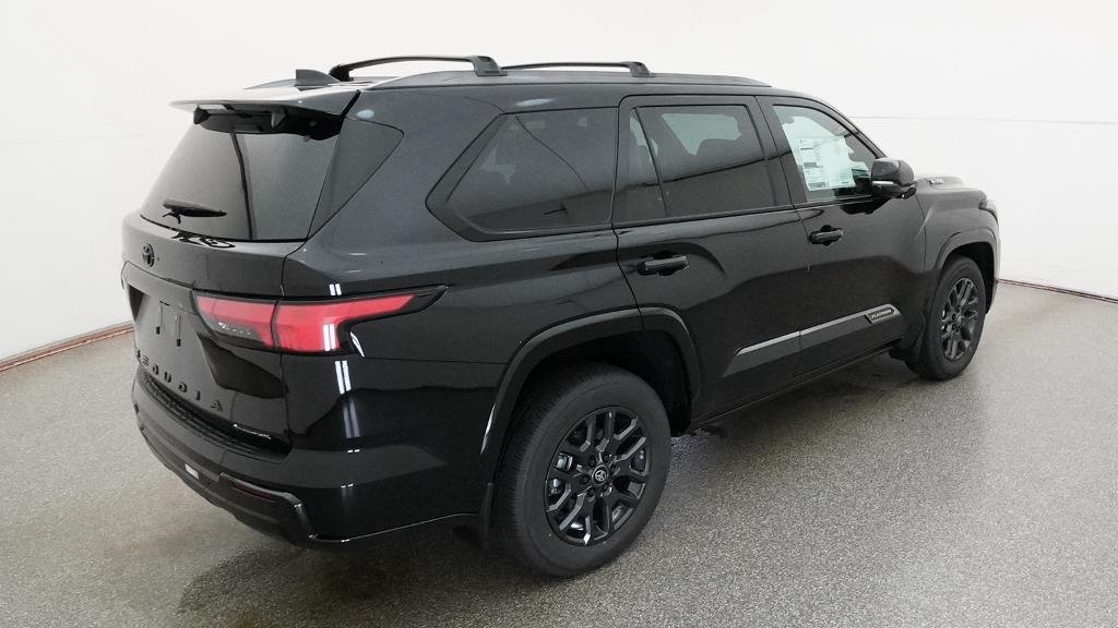 New 2026 Midnight Black Metallic Toyota Platinum image 18
