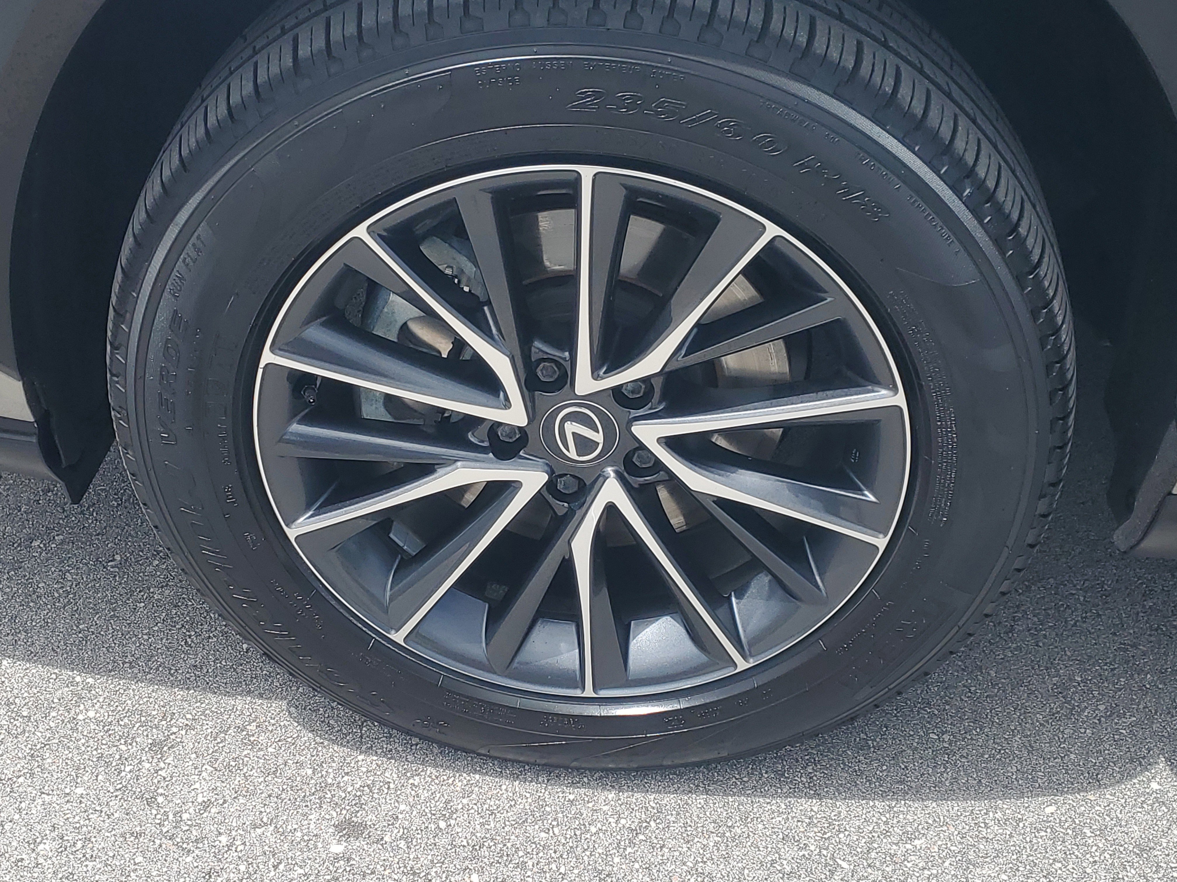 Used 2024 Silver Lexus NX 250 Premium image 6