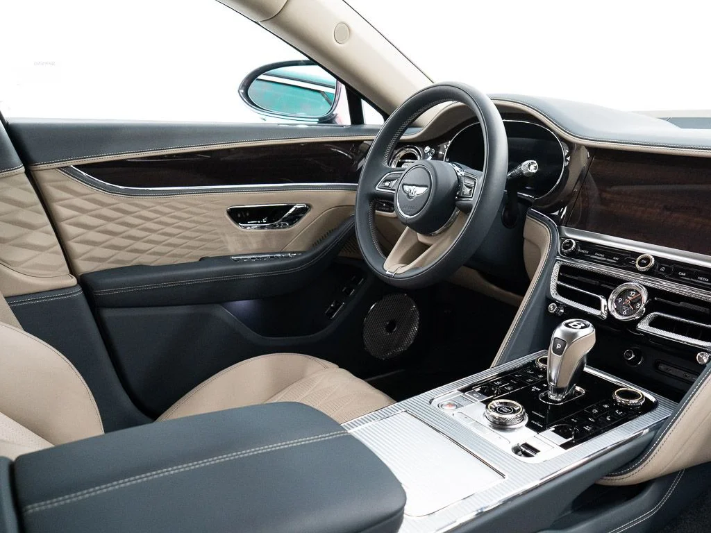 Certified Used 2026 Thunder Bentley Azure image 25