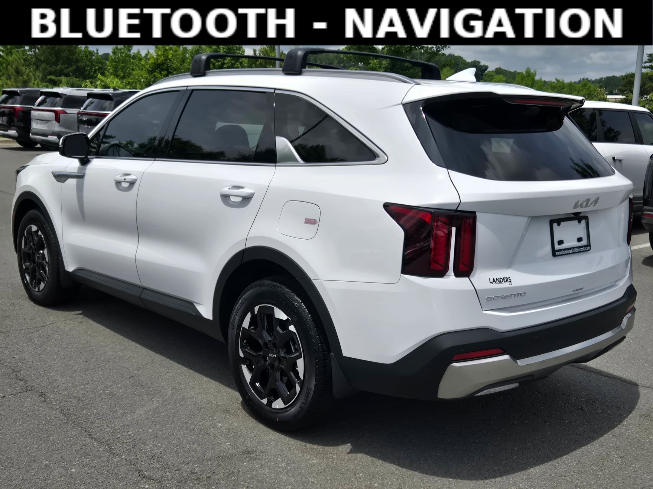 Used 2025 Glacial White Pearl Kia S image 5