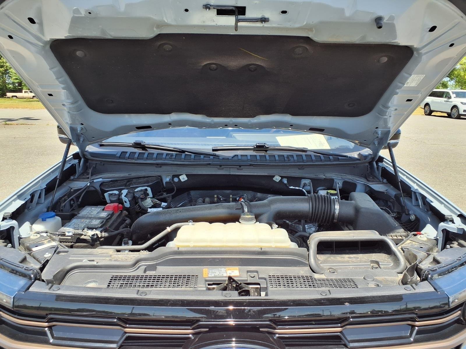 Used 2025 Gray Ford King Ranch image 34