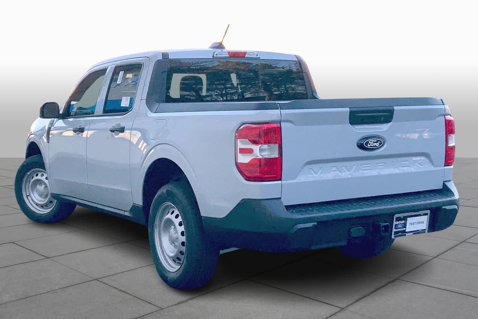 New 2026 Space White Metallic Ford XL image 11
