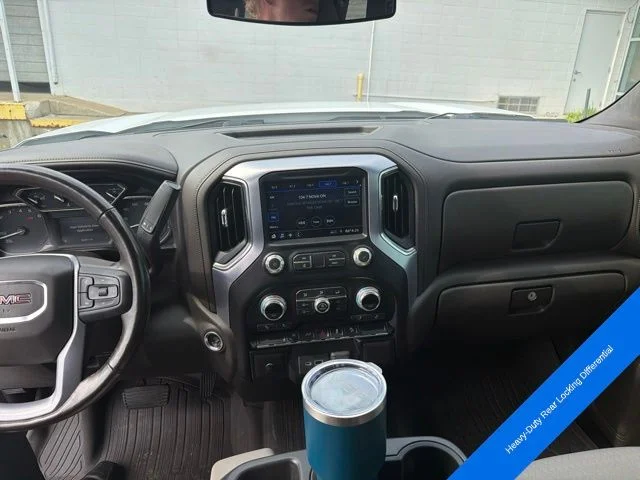 Used 2020 White GMC Elevation image 13