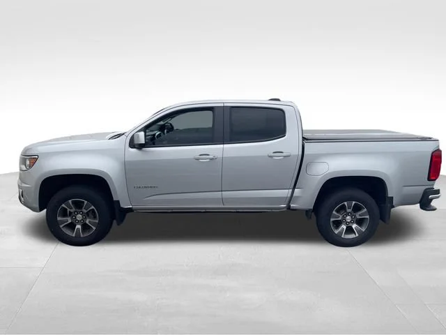 Used 2020 SILVER ICE METALLIC Chevrolet 4WD Z71 image 2