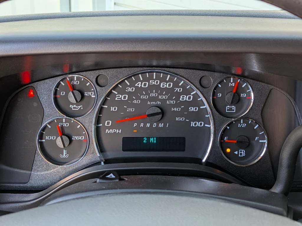 New 2026 Summit White GMC Work Van image 13