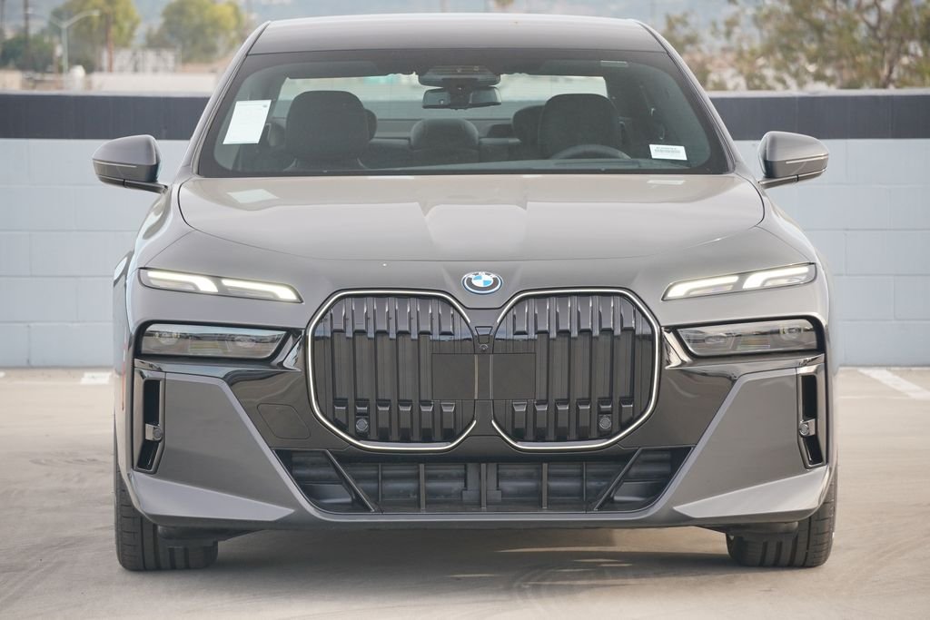 2026 BMW 7 Series 750e