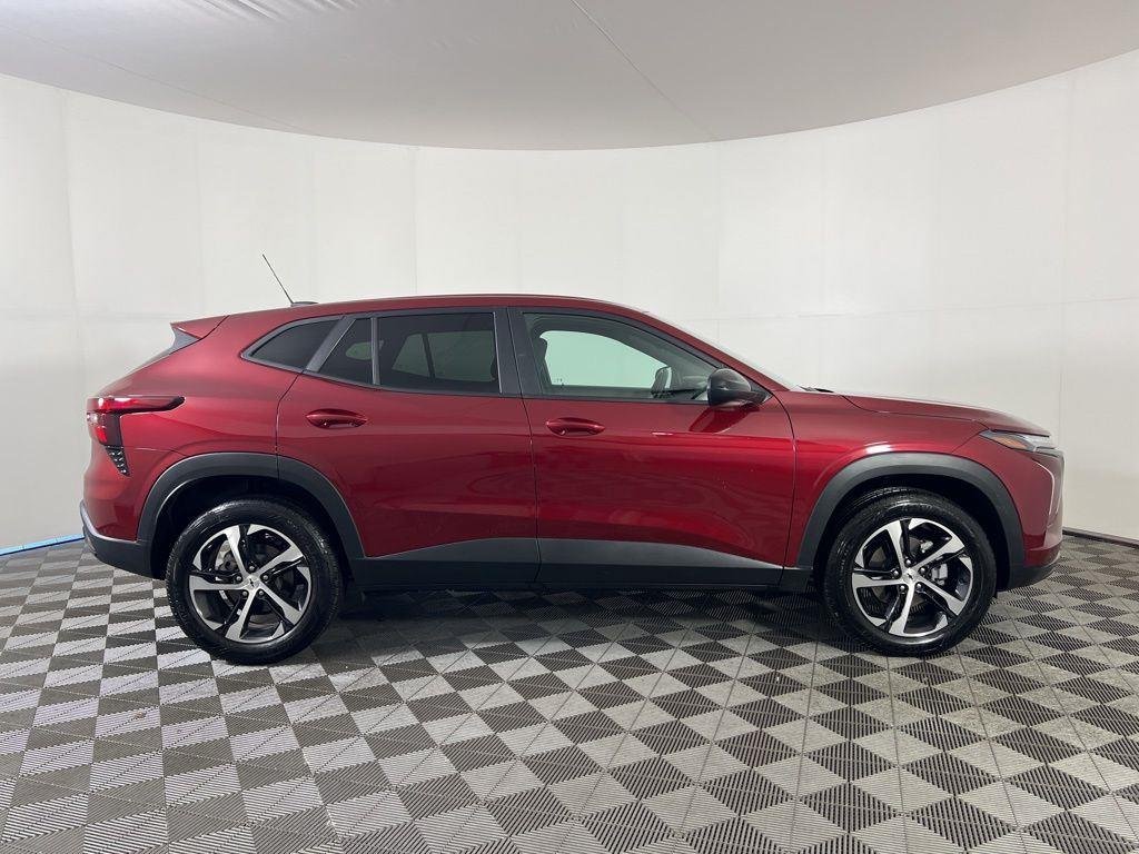 Used 2024 Crimson Chevrolet 1RS image 22