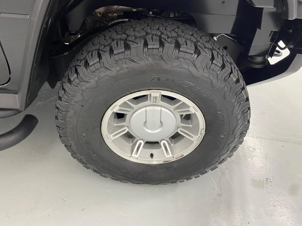 Used 2003 Black Hummer CHROME APPEARANCE PACKAGE 6.0L 4WD image 11