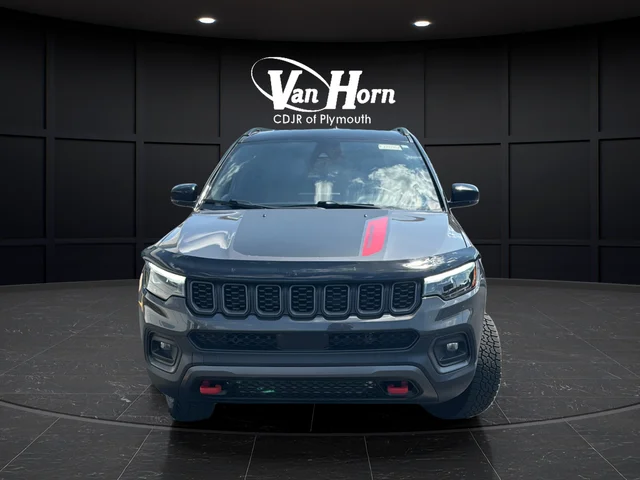 Used 2024 Gray Metallic Jeep Trailhawk image 2