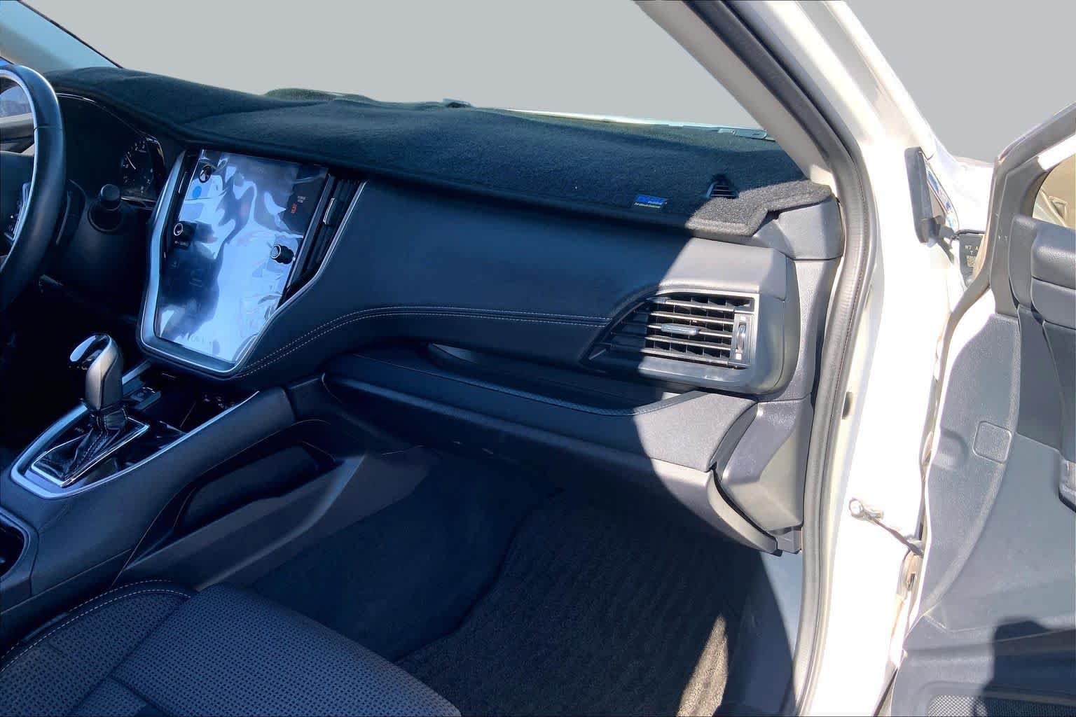 Used 2022 Crystal White Pearl Subaru Premium image 16