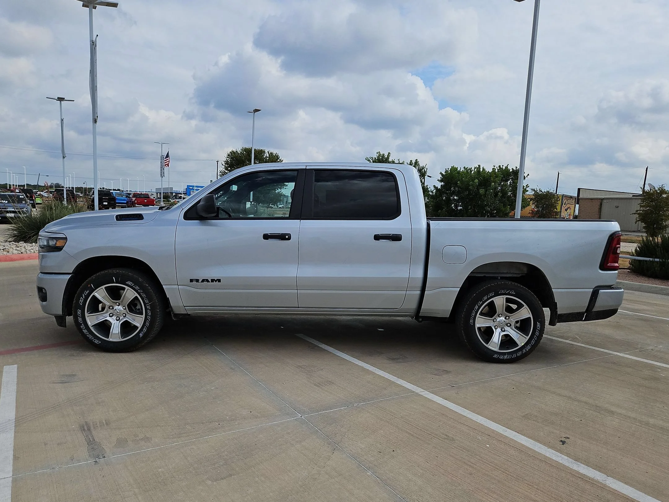 New 2026 Silver Zynith Exterior Paint RAM Express image 6