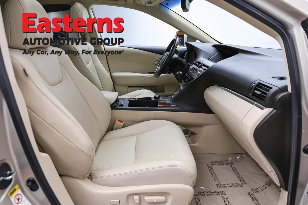 Used 2015 Beige Lexus 350 image 27