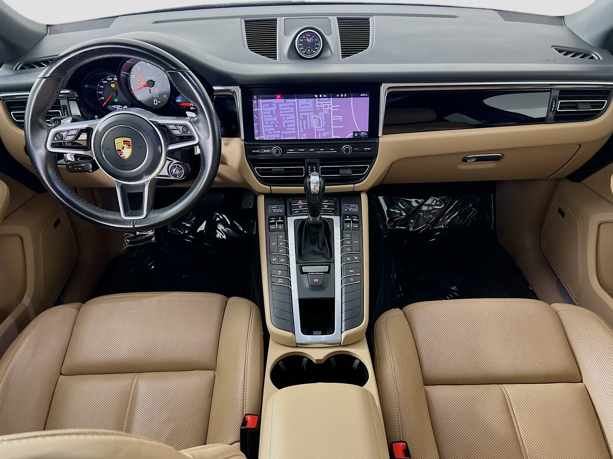 Used 2020 White Porsche S image 27