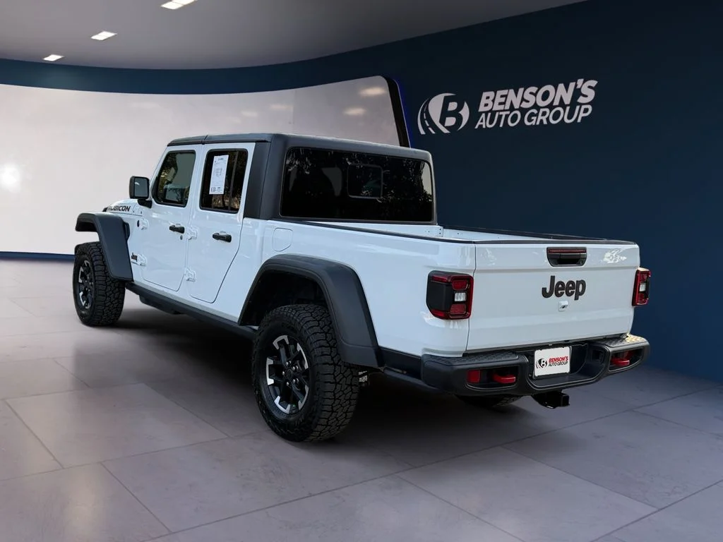 Used 2026 White Jeep Rubicon image 3