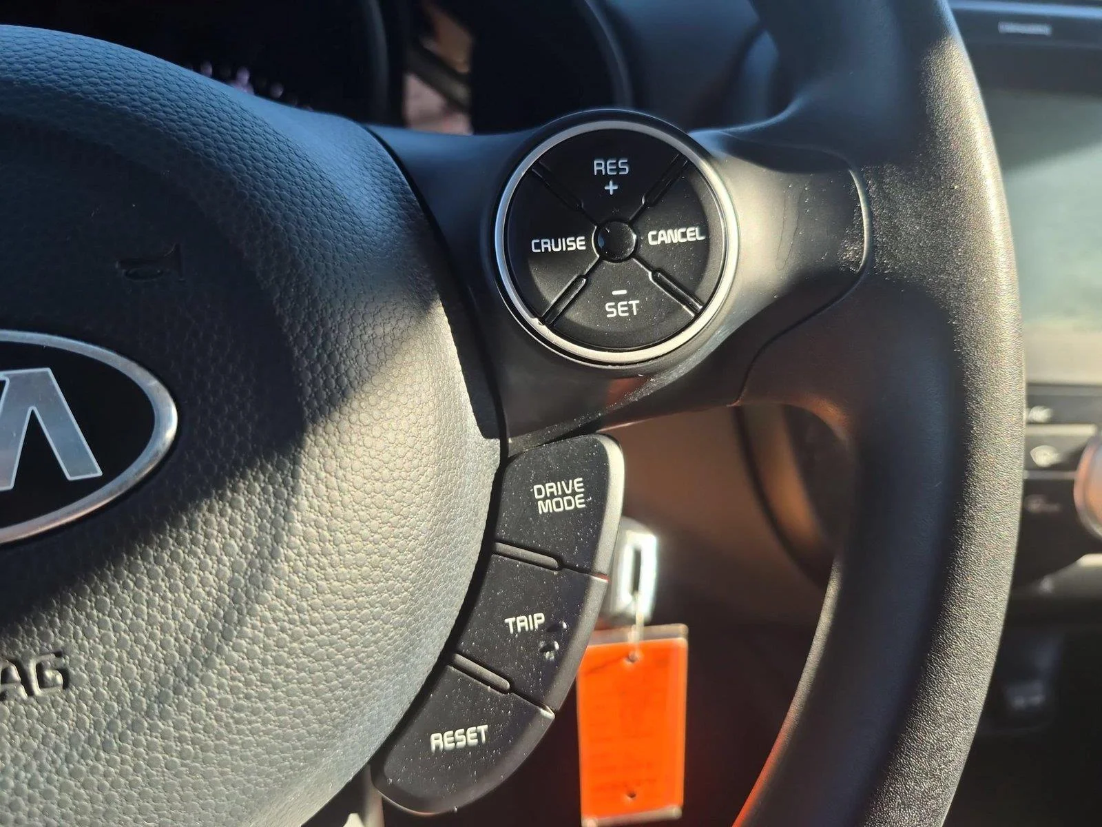 Used 2018 Titanium Gray Kia Base image 20