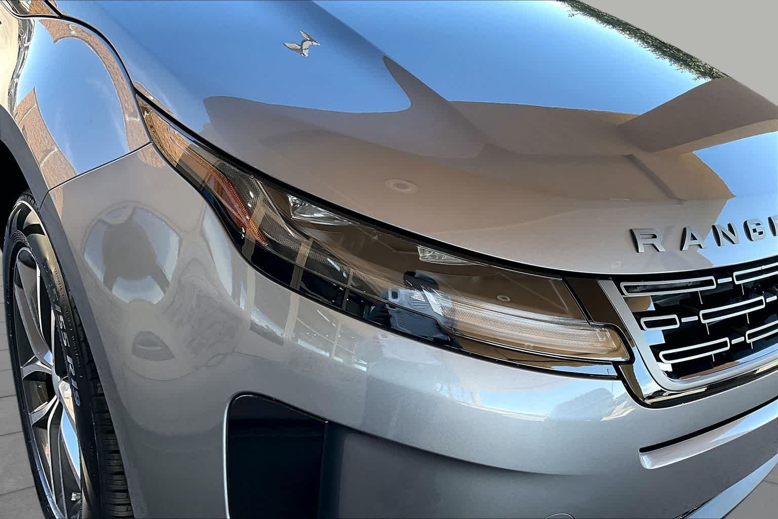 New 2026 Eiger Grey Land Rover Core S image 13