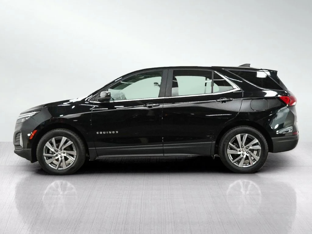 Used 2024 Chevrolet Equinox LT with VIN 3GNAXUEGXRL268624 for sale in Minneapolis, Minnesota