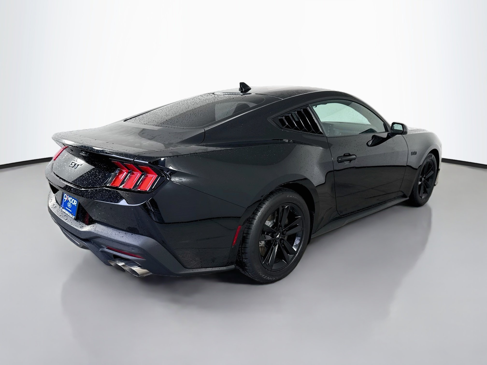 Used 2024 Blk Ford GT image 7