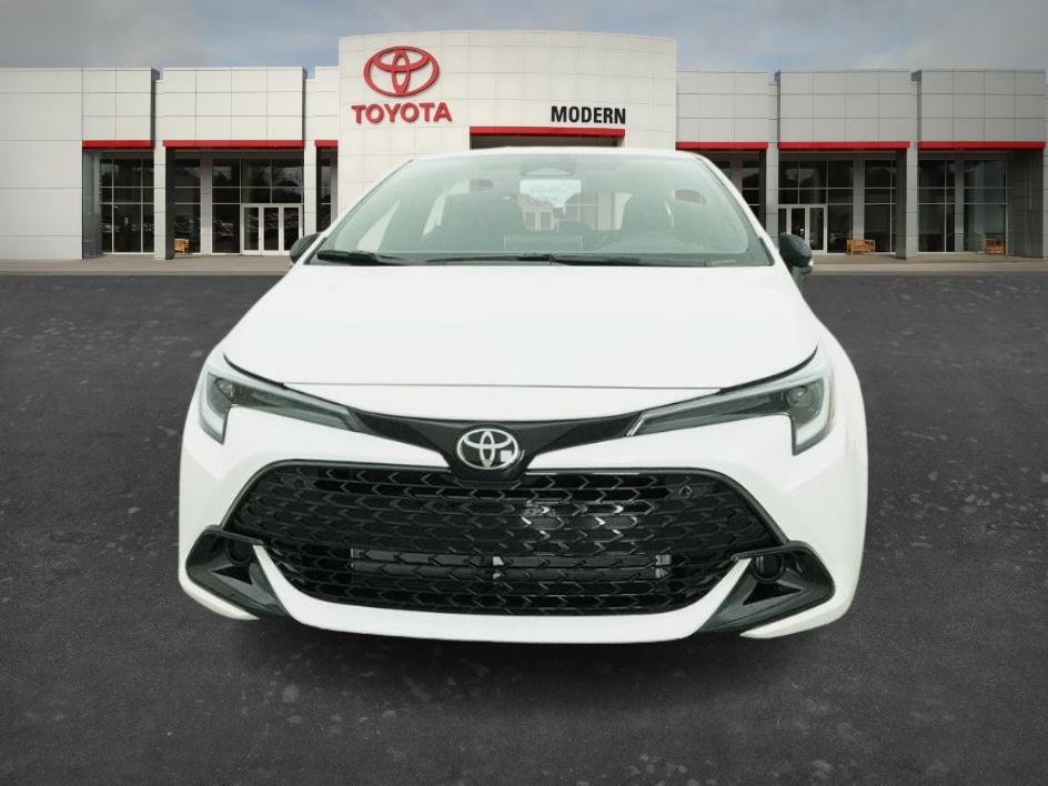 New 2026 Ice Cap Toyota SE image 9
