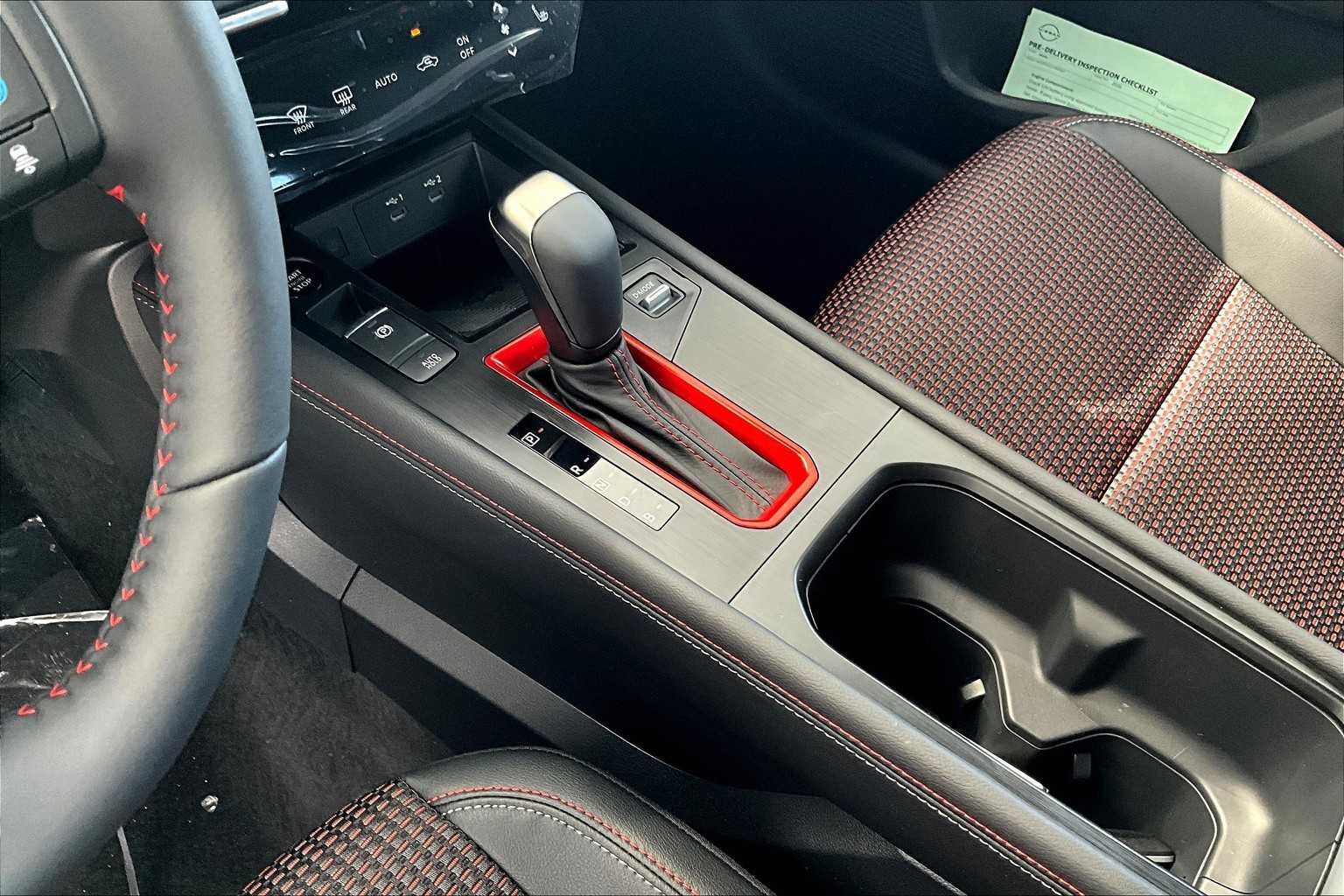 2026 Nissan KICKS SR AWD - Photo 11